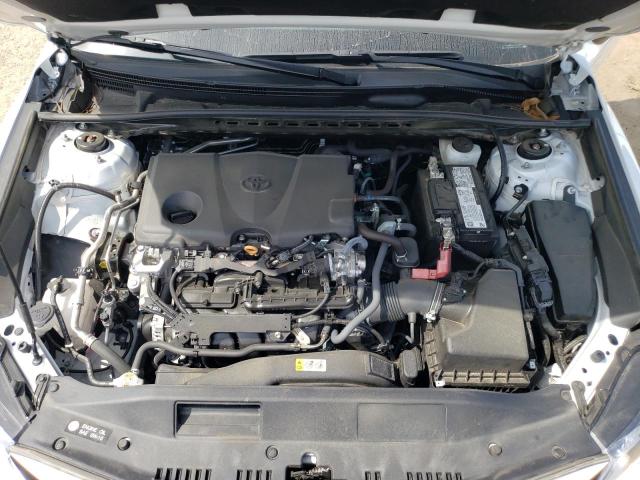 4T1C11AK9NU682159 - 2022 TOYOTA CAMRY LE WHITE photo 11