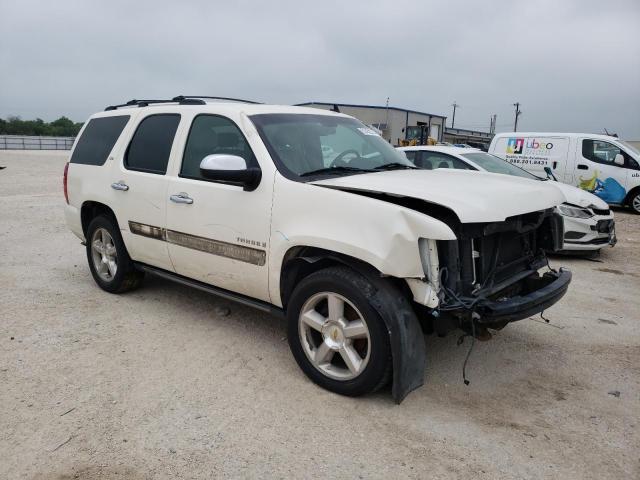 1GNFC13068R241384 - 2008 CHEVROLET TAHOE C1500 WHITE photo 4