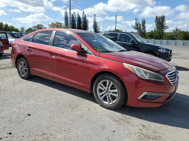 5NPE24AF0FH007410 - 2015 HYUNDAI SONATA SE RED photo 4