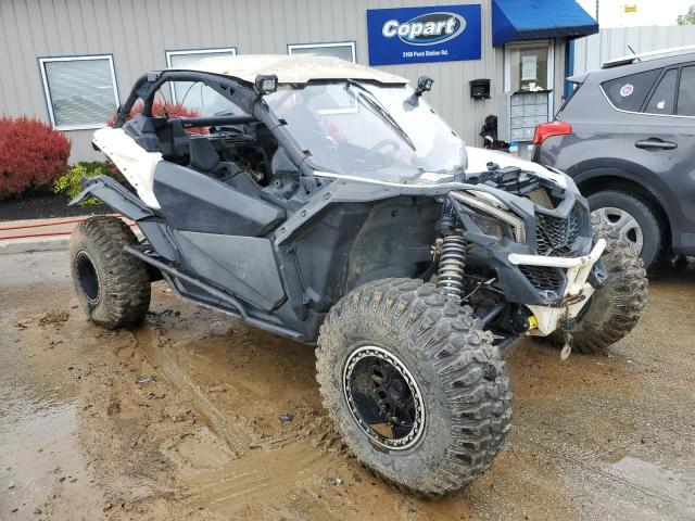 3JBVGAY43JK000635 - 2018 CAN-AM MAVERICK X TURBO BLACK photo 4