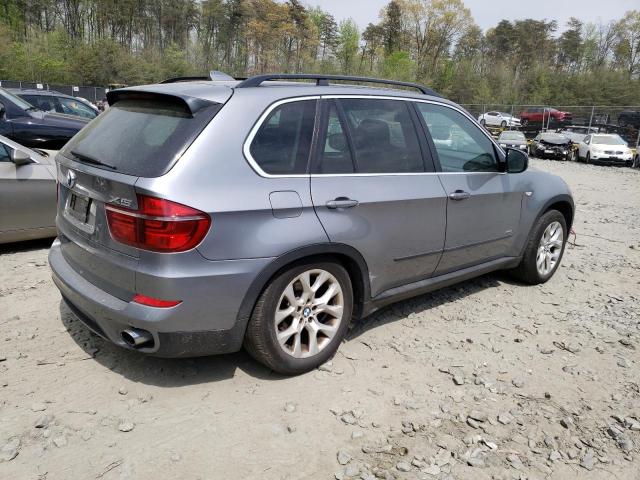 5UXZV4C5XD0G50601 - 2013 BMW X5 XDRIVE35I GRAY photo 3