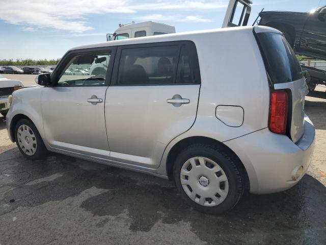 JTLZE4FE8A1100172 - 2010 TOYOTA SCION XB SILVER photo 2