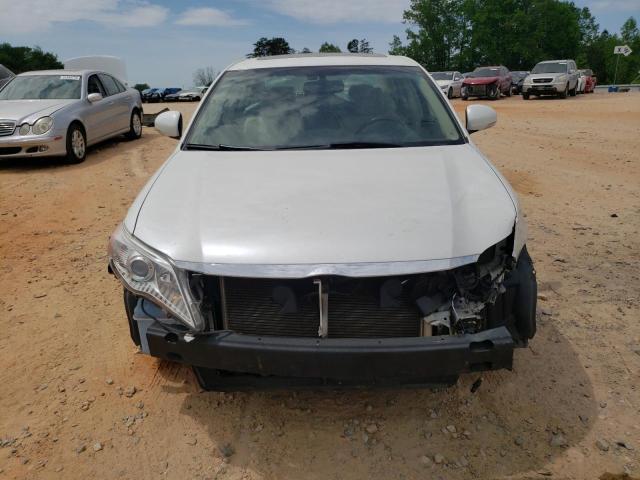 4T1BK3DB6BU392182 - 2011 TOYOTA AVALON BASE 白色 照片 5