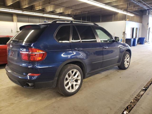 5UXZV4C57CL754814 - 2012 BMW X5 XDRIVE35I BLUE photo 3