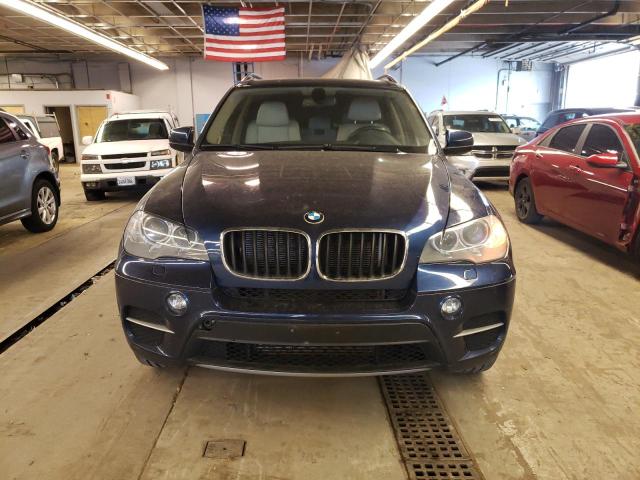 5UXZV4C57CL754814 - 2012 BMW X5 XDRIVE35I BLUE photo 5