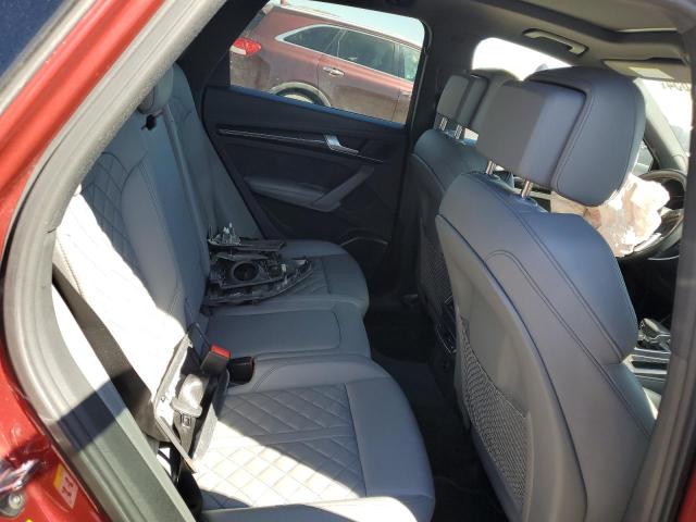WA1C4BFY1J2207491 - 2018 AUDI SQ5 PRESTIGE RED photo 10
