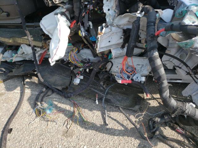 ZASPAKBN5N7D47104 - 2022 ALFA ROMEO STELVIO TI WHITE photo 13