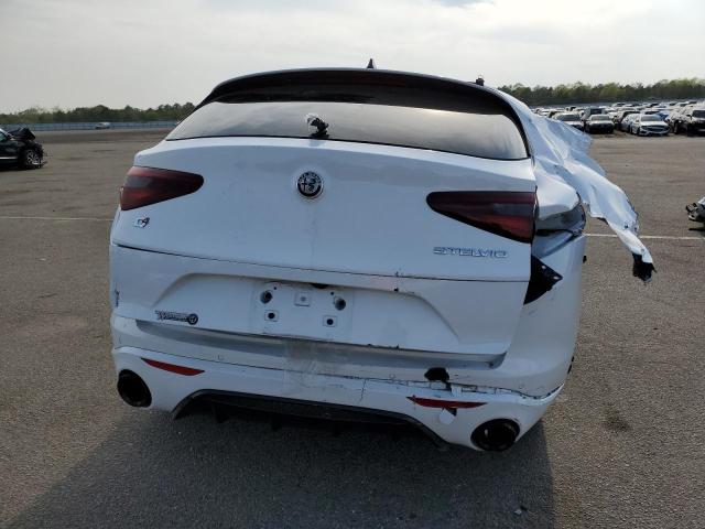 ZASPAKBN5N7D47104 - 2022 ALFA ROMEO STELVIO TI WHITE photo 6