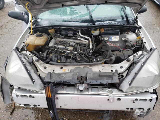 1FAFP33Z93W291543 - 2003 FORD FOCUS LX SILVER photo 11