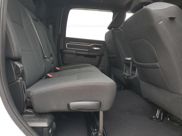 3C6UR5MJ2NG106886 - 2022 RAM 2500 BIG HORN/LONE STAR WHITE photo 10