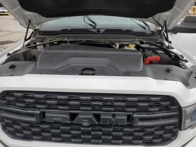 3C6UR5MJ2NG106886 - 2022 RAM 2500 BIG HORN/LONE STAR WHITE photo 11