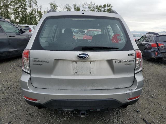 JF2SH6BC2AH904108 - 2010 SUBARU FORESTER XS Silber Foto 6