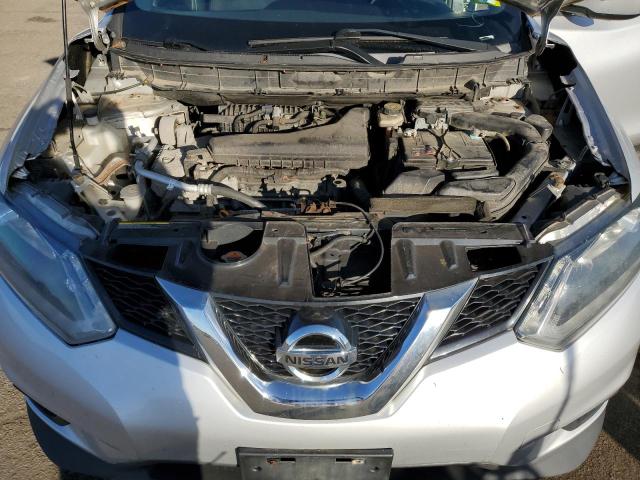 KNMAT2MV3FP530783 - 2015 NISSAN ROGUE S SILVER photo 12