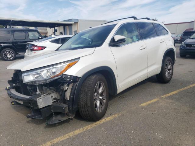 2016 TOYOTA HIGHLANDER LE, 