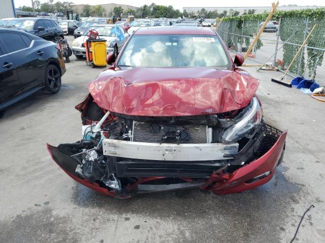 1N4BL4DV7KC177956 - 2019 NISSAN ALTIMA SV RED photo 5