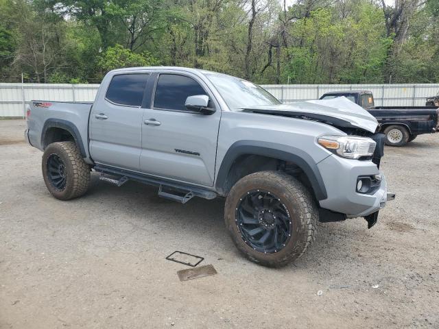3TMCZ5AN4LM338206 - 2020 TOYOTA TACOMA DOUBLE CAB SILVER photo 4