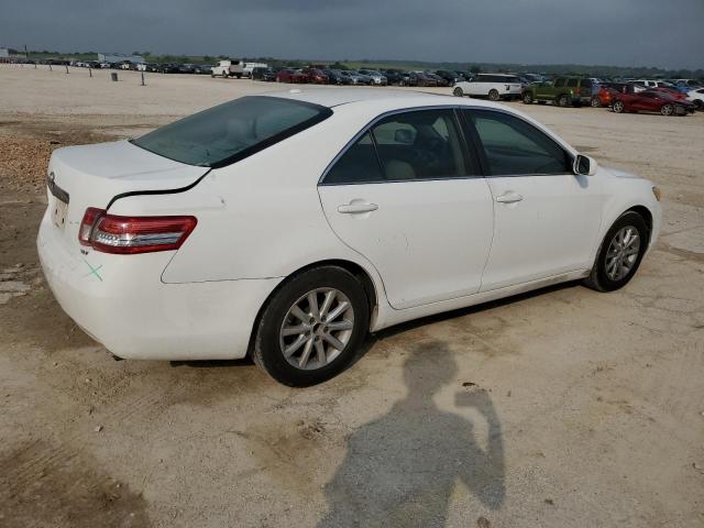 4T4BF3EK0BR153574 - 2011 TOYOTA CAMRY BASE WHITE photo 3