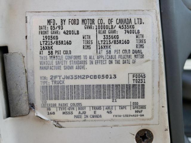 2FTJW35M2PCB05013 - 1993 FORD F350 WHITE photo 12