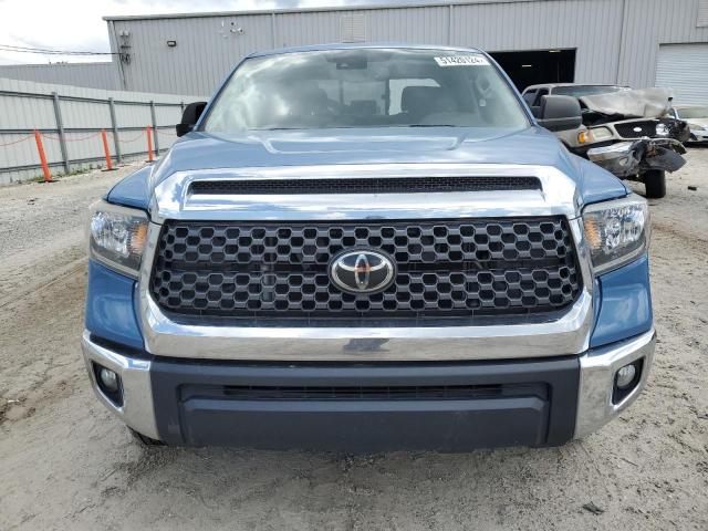 5TFRY5F12LX267990 - 2020 TOYOTA TUNDRA DOUBLE CAB SR/SR5 BLUE photo 5