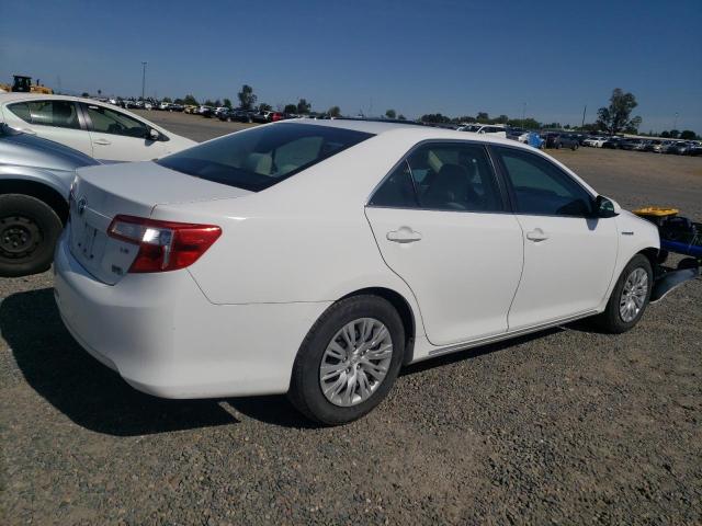 4T1BD1FKXDU085581 - 2013 TOYOTA CAMRY HYBRID WHITE photo 3