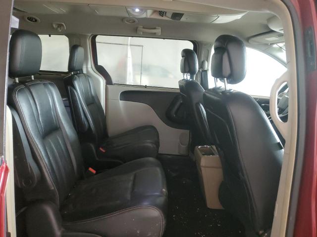 2C4RC1CG9CR393245 - 2012 CHRYSLER TOWN & COU TOURING L MAROON photo 11