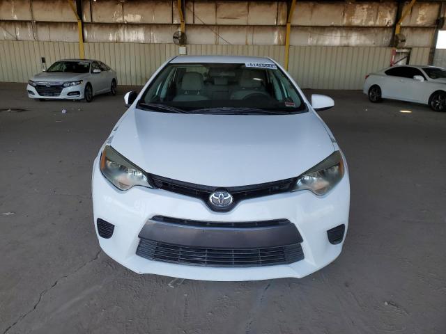 5YFBURHE2FP221860 - 2015 TOYOTA COROLLA L WHITE photo 5