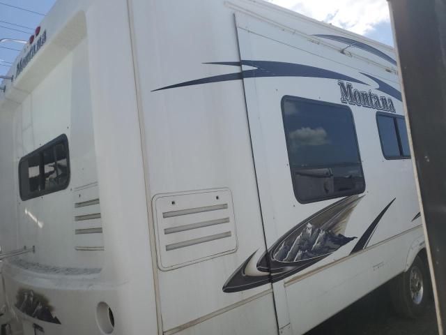 4YDF35829A4701275 - 2010 KEYSTONE MONTANA WHITE photo 4