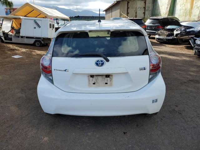 JTDKDTB34D1533538 - 2013 TOYOTA PRIUS C WHITE photo 6