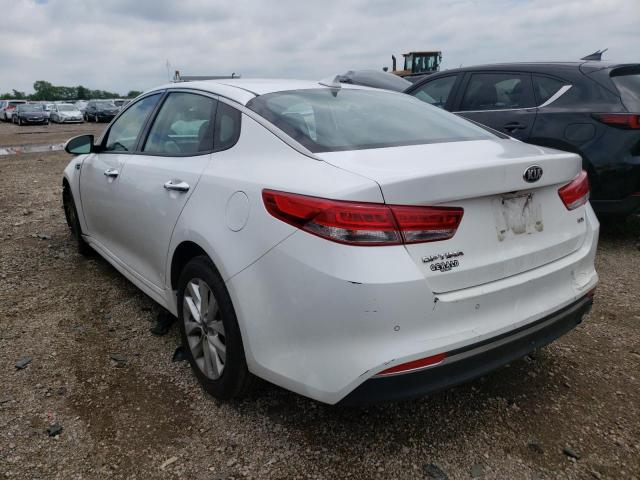 5XXGU4L31JG245907 - 2018 KIA OPTIMA EX WHITE photo 3