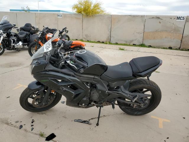 JKAEXEE19FDA18219 - 2015 KAWASAKI EX650 E BLACK photo 3