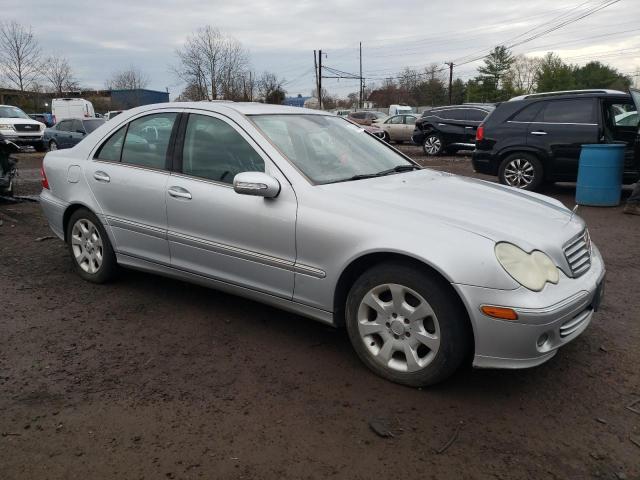 WDBRF92J56F769176 - 2006 MERCEDES-BENZ C 280 4MATIC SILVER photo 4