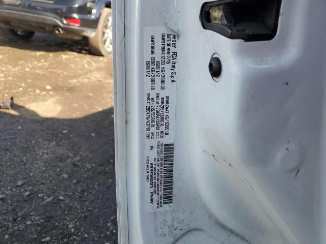 ZFBERFBT5F6A83975 - 2015 RAM PROMASTER SLT Blanc photo 13