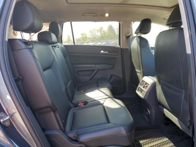 1V2MR2CA7JC561043 - 2018 VOLKSWAGEN ATLAS SEL GRAY photo 11