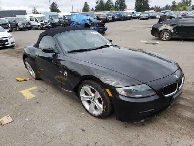 4USBU33547LW72300 - 2007 BMW Z4 3.0 BLACK photo 4