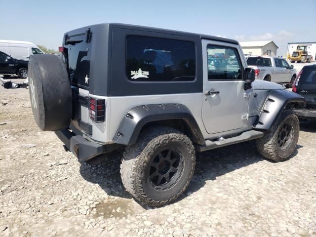 1J4FA54157L187357 - 2007 JEEP WRANGLER SAHARA SILVER photo 3