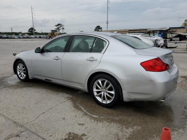 JNKCV61E49M306523 - 2009 INFINITI G37 BASE SILVER photo 2