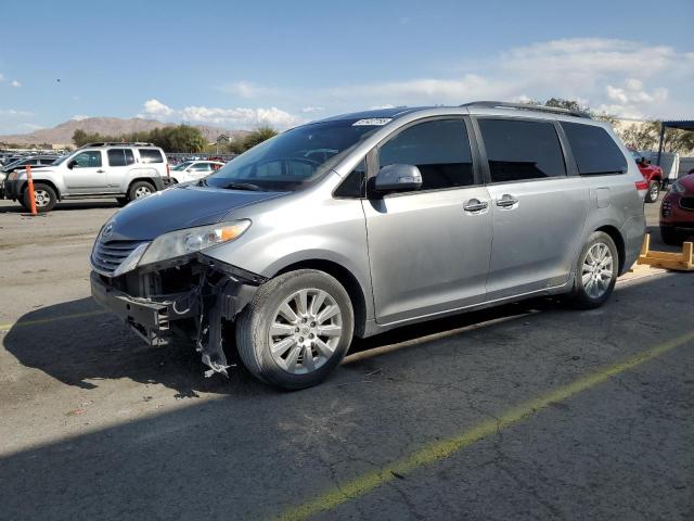 2013 TOYOTA SIENNA XLE, 