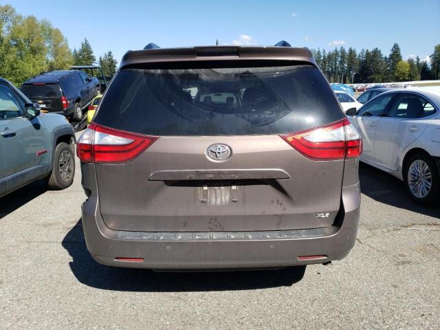 5TDYZ3DC2KS019745 - 2019 TOYOTA SIENNA XLE BROWN photo 6