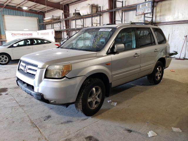 5FNYF28556B014435 - 2006 HONDA PILOT EX SILVER photo 1