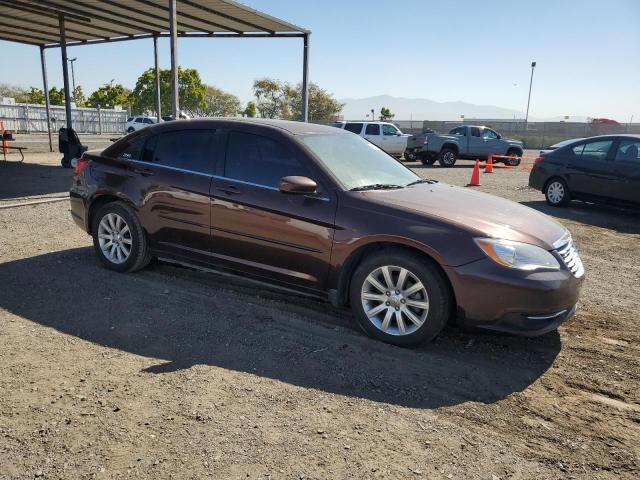 1C3CCBBG7DN659829 - 2013 CHRYSLER 200 TOURING MAROON photo 4