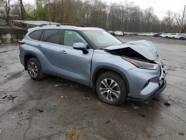 5TDGZRBHXMS080213 - 2021 TOYOTA HIGHLANDER XLE TURQUOISE photo 4
