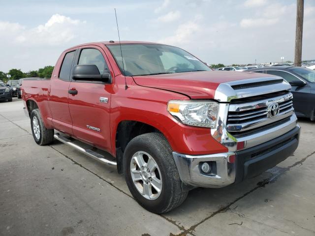 5TFUY5F17HX613646 - 2017 TOYOTA TUNDRA DOUBLE CAB SR/SR5 RED photo 4