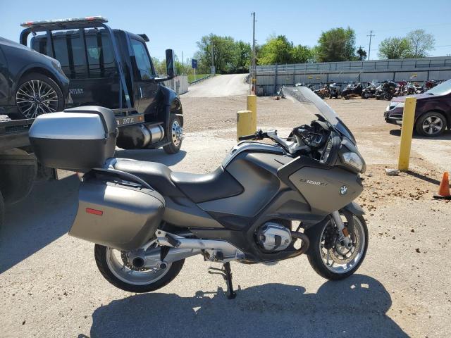 WB104400XAZW18254 - 2010 BMW R1200 RT GRAY photo 1