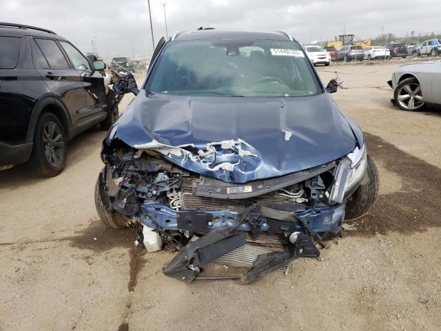 5LMCJ2D94HUL61646 - 2017 LINCOLN MKC SELECT 蓝色 照片 5