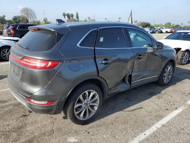 5LMCJ2C97HUL02396 - 2017 LINCOLN MKC SELECT Մոխրագույն լուսանկար 3