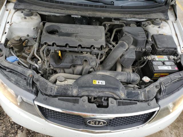 KNAFU4A24D5738444 - 2013 KIA FORTE EX WHITE photo 11