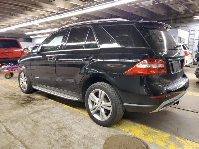 4JGDA5HB0FA613123 - 2015 MERCEDES-BENZ ML 350 4MATIC BLACK photo 2