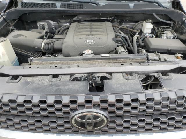 5TFEY5F10JX233722 - 2018 TOYOTA TUNDRA CREWMAX SR5 GRAY photo 11