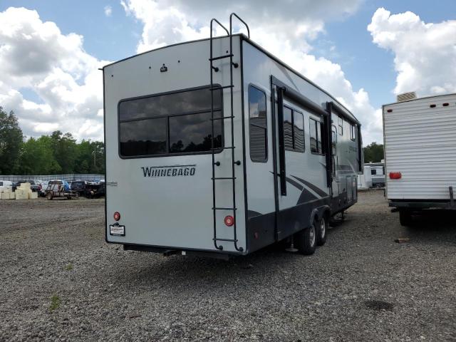 54CFV5228L6060102 - 2020 WINNEBAGO VOYAGE WHITE photo 4