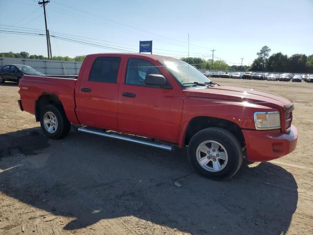 1D7HW38K88S631349 - 2008 DODGE DAKOTA SXT RED photo 4